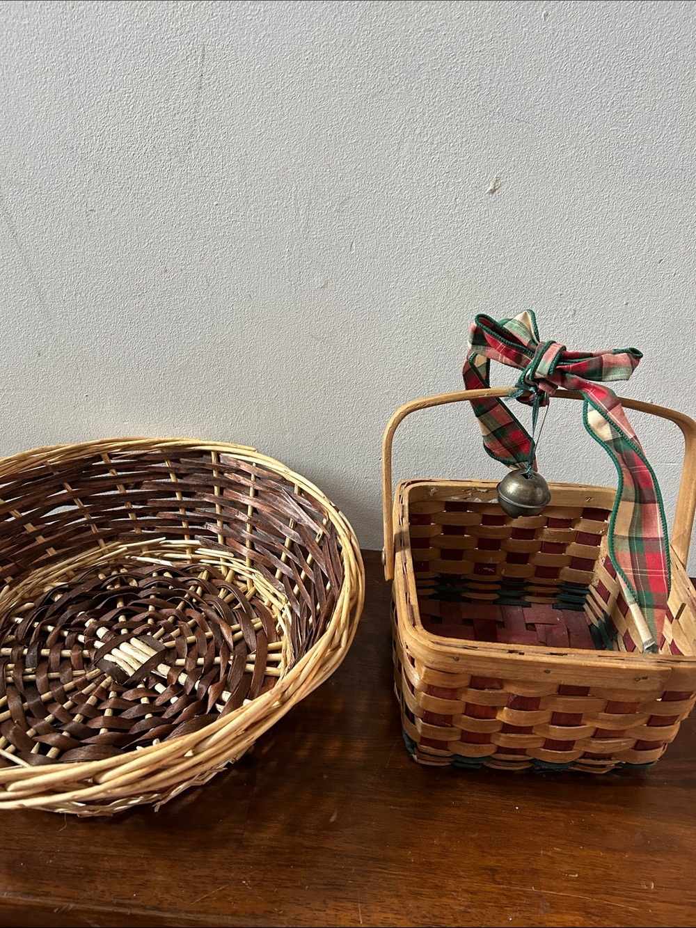 Woven Decorative Basket Set with Red Plaid Ribbon Accent